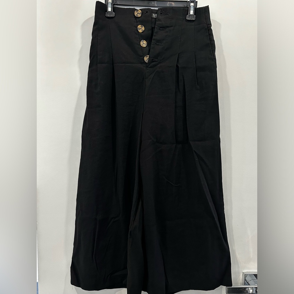 Zara Black Wide Leg Pants with Front Button Detail